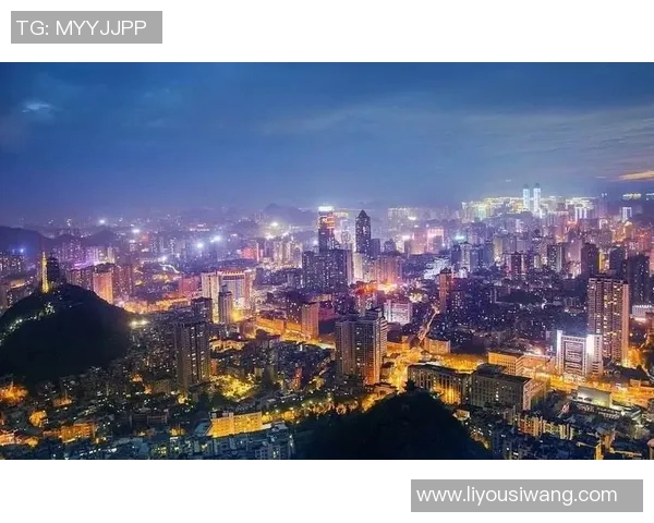 当今世界五大足球巨星实力对比与未来前景分析