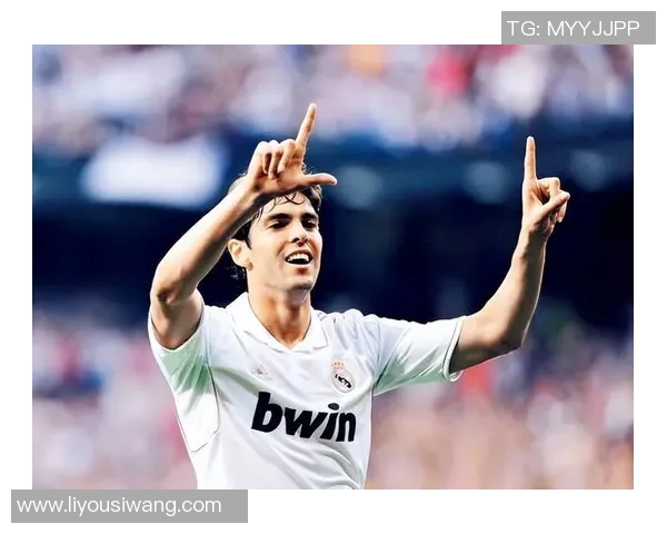 足球场上的颜值担当:这些球星的帅气头像值得一看 足球场上的颜值担当:这些球星的帅气头像值得一看