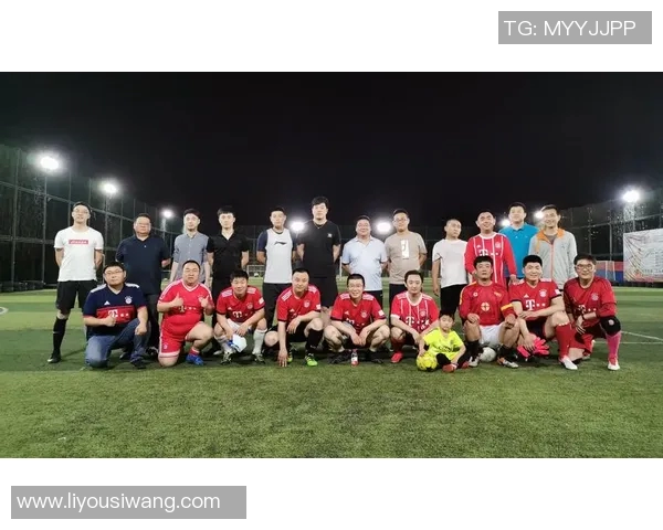 围绕最强辅助足球星展开探秘他如何用智慧与团队精神改变比赛格局 围绕最强辅助足球星展开探秘他如何用智慧与团队精神改变比赛格局