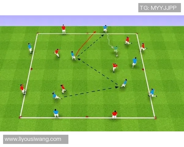 足球场上各位置球星精彩传球配合解析与战略意义探讨 足球场上各位置球星精彩传球配合解析与战略意义探讨